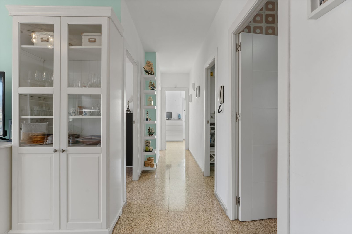 f5d67af25adf655654a019b62e17be4c - 12