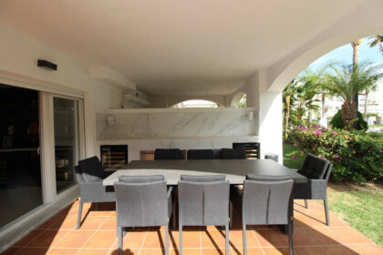 f5ffaf08e172e4f6fc944897ff4cba60 - 21