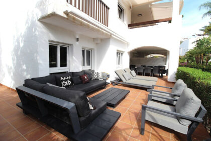 f5ffaf08e172e4f6fc944897ff4cba60 - 26