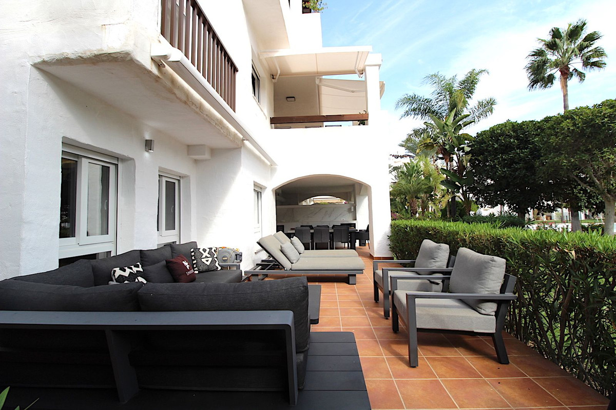 f5ffaf08e172e4f6fc944897ff4cba60 - 27