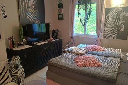 f827ffb73f02f0cd19c2b1f5fe85184f - 23