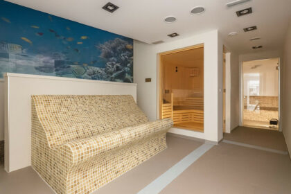 f8758618a6c432474a6e4ad6f50d1ad8 - 32