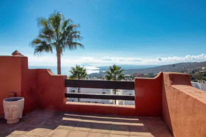 f8f4e71593a019fbc3f1c3f1662665ba - 1