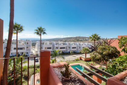 f8f4e71593a019fbc3f1c3f1662665ba - 19