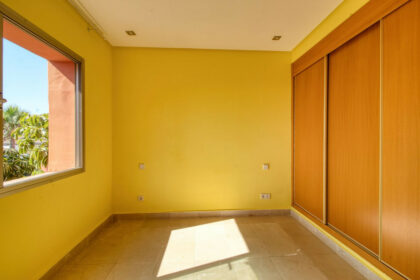 f8f4e71593a019fbc3f1c3f1662665ba - 26