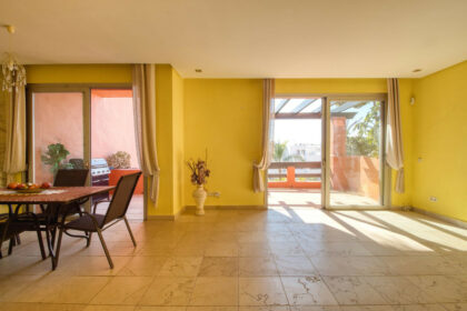 f8f4e71593a019fbc3f1c3f1662665ba - 6