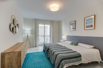 f8f672bdc7ea005928bf797614a4fd66 - 19