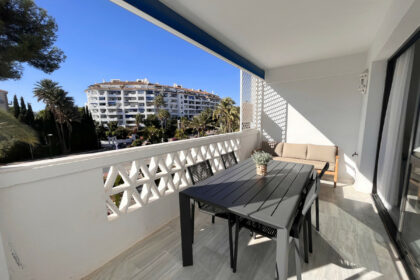 f8f672bdc7ea005928bf797614a4fd66 - 23