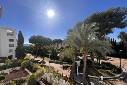 f8f672bdc7ea005928bf797614a4fd66 - 26