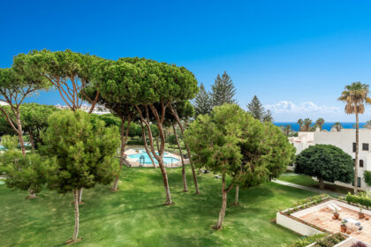 f8f672bdc7ea005928bf797614a4fd66 - 31