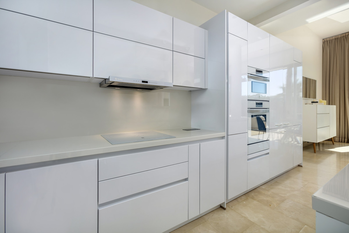 f9048e035dc07d431e5c99fedfec33f3 - 11