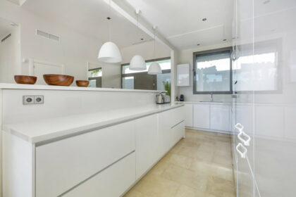 f9048e035dc07d431e5c99fedfec33f3 - 13