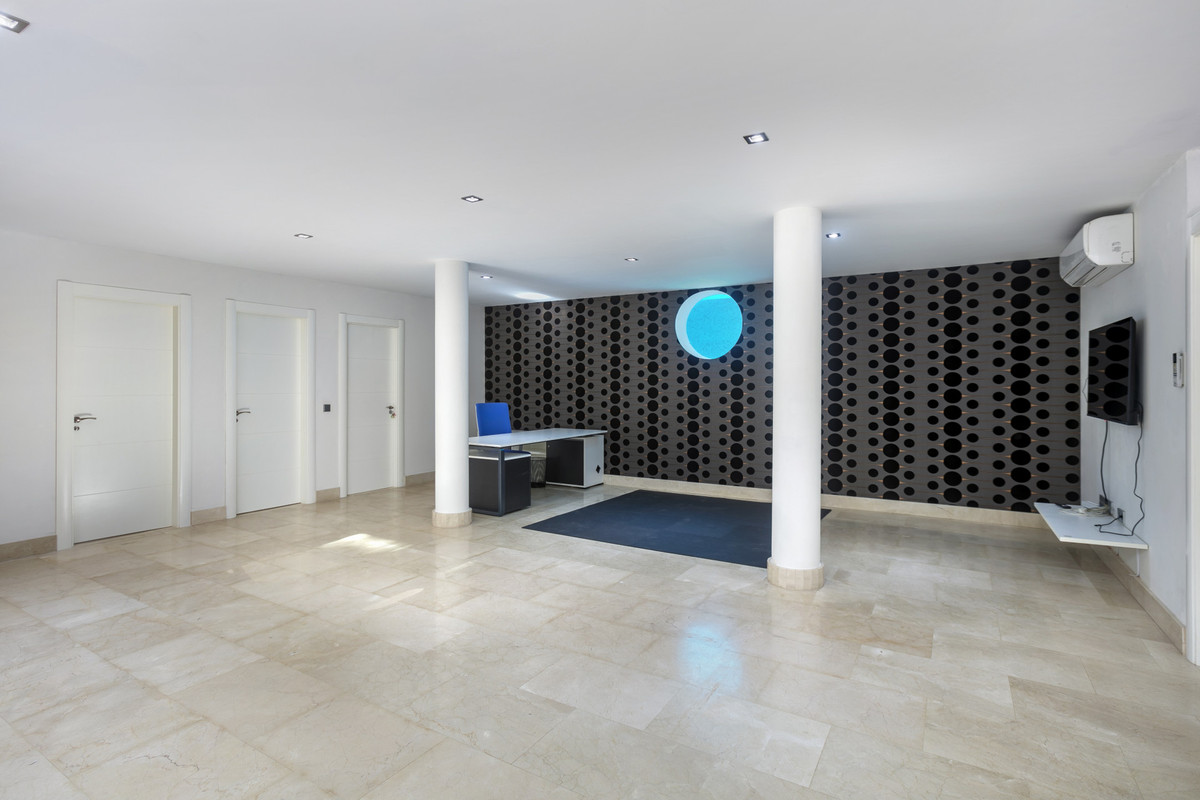 f9048e035dc07d431e5c99fedfec33f3 - 39