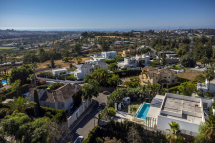 f9048e035dc07d431e5c99fedfec33f3 - 43