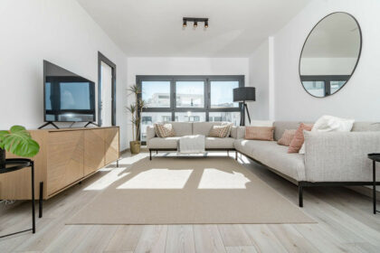 f93b8347625130109415468fbe9df881 - 10