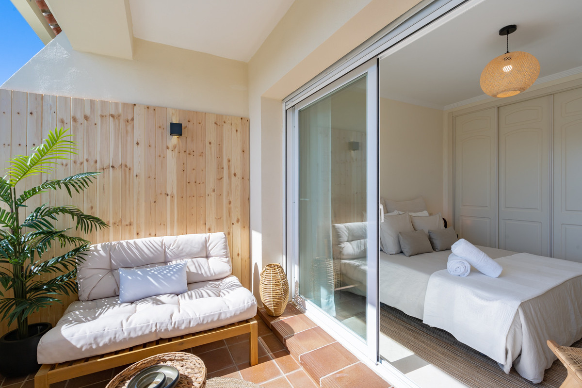 f956c5b067a28f84accc539e23ee6094 - 6