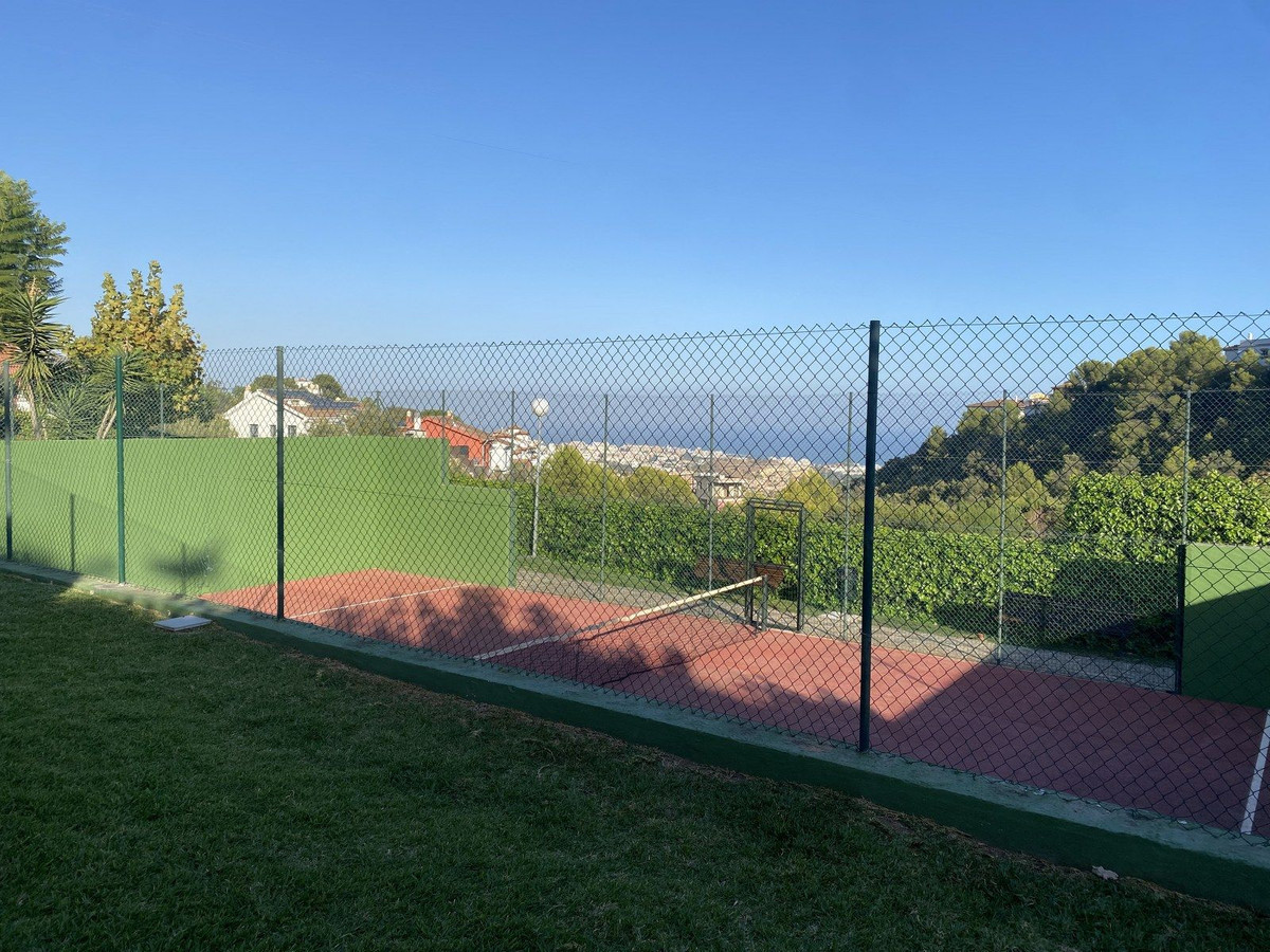 f9596a0331a0d5504021b19c115aadf6 - 48