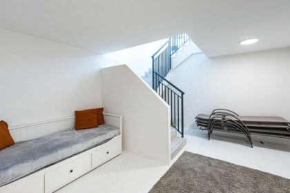 f9a3832dec80152605ff3ae7a9ae1c73 - 14