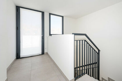 f9a3832dec80152605ff3ae7a9ae1c73 - 16