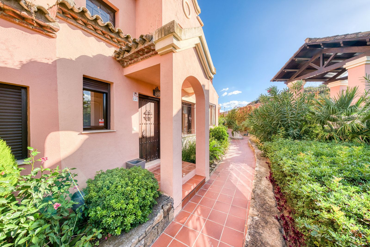 fa118e750d8317843cf1f660500c4c37 - 11