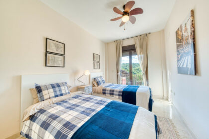 fa118e750d8317843cf1f660500c4c37 - 13