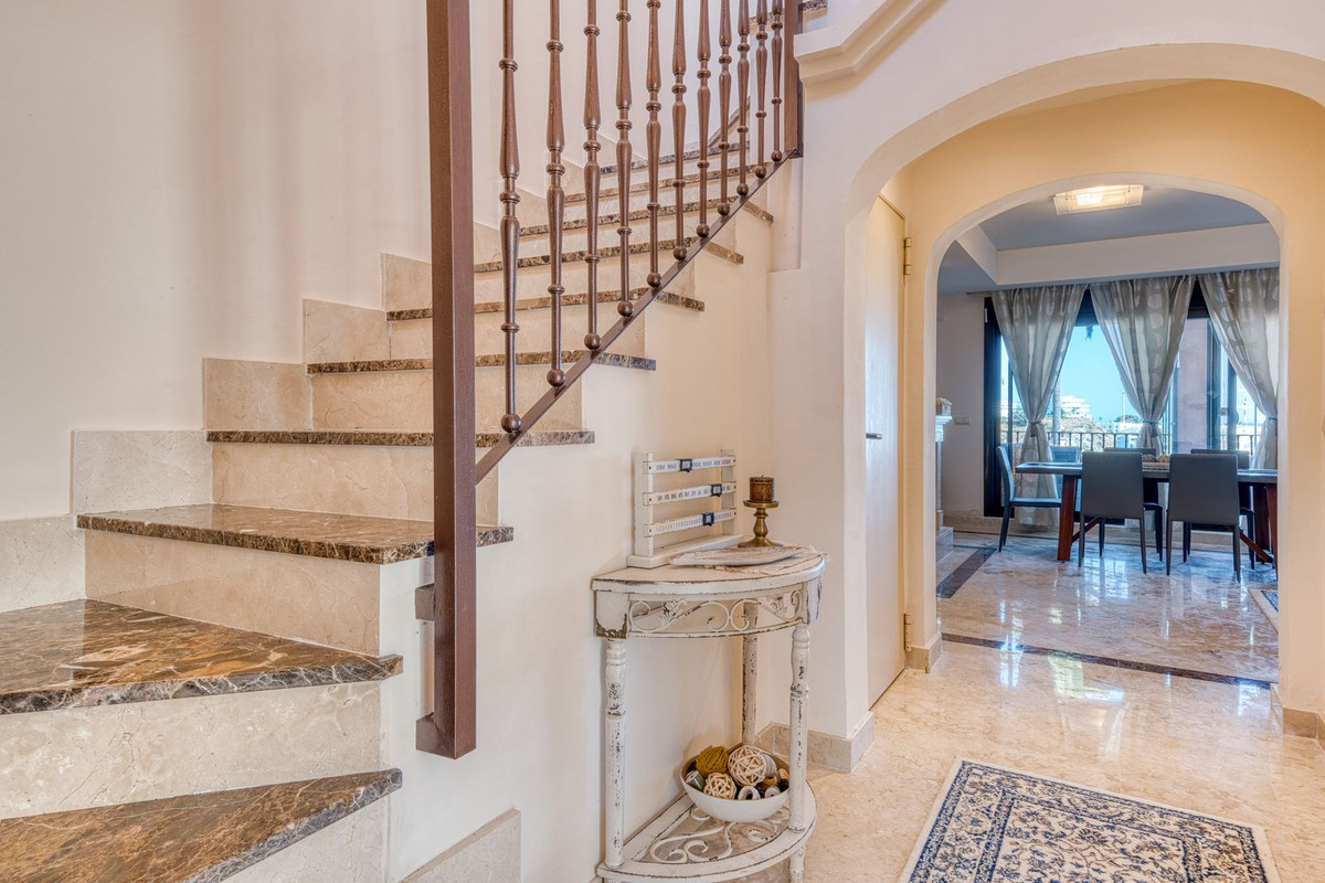 fa118e750d8317843cf1f660500c4c37 - 20