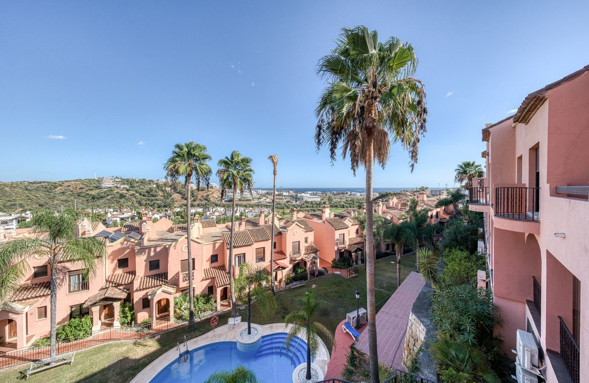 fa118e750d8317843cf1f660500c4c37 - 27