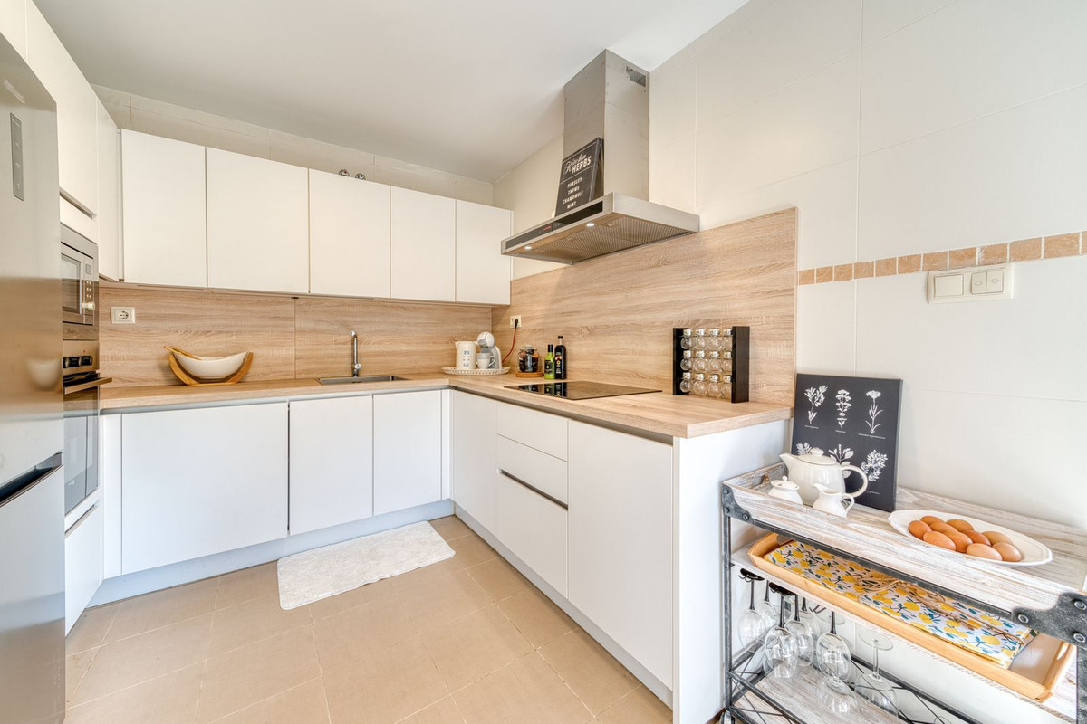 fa118e750d8317843cf1f660500c4c37 - 9