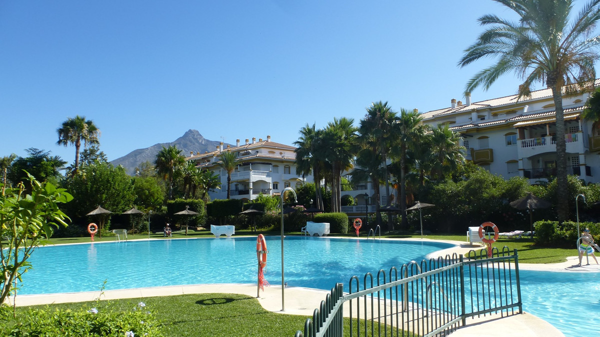 fa16a49627a5842687d8b2808a85ad08 - 28