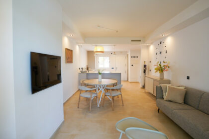 facf0e118ffbcbd964387674dd4c9da8 - 14