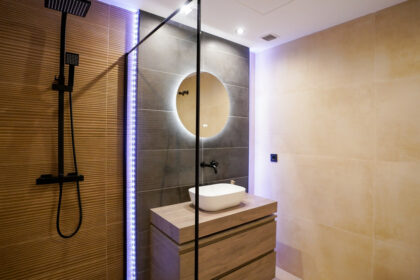 facf0e118ffbcbd964387674dd4c9da8 - 23