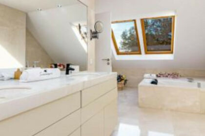 fb672023d6acac5008786e0485f846f5 - 18