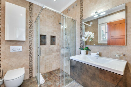 fb6f8c44a5af1df405a1d082efd6a189 - 11