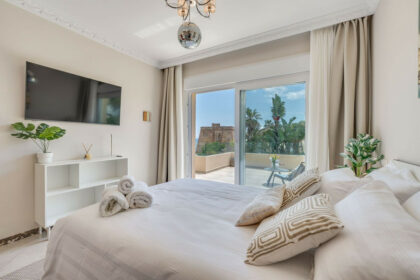 fb6f8c44a5af1df405a1d082efd6a189 - 13