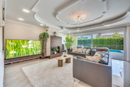 fb6f8c44a5af1df405a1d082efd6a189 - 7