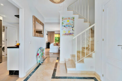 fb9895658097b792a18b3e24a090326f - 11