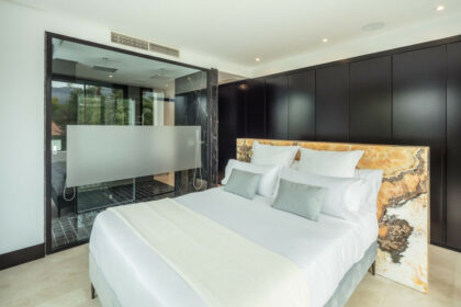 fc714a2dee246578608516a3985c3018 - 16