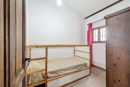 fc88b2a161fc705061cd32e18dde0568 - 20