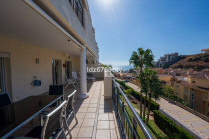 fd09cadfd60651b77b8761a9f7e4252b - 22