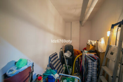 fd09cadfd60651b77b8761a9f7e4252b - 31