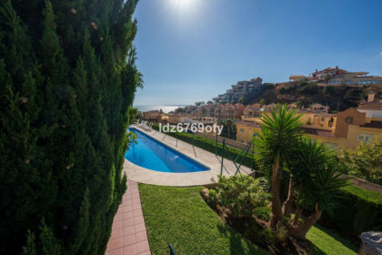 fd09cadfd60651b77b8761a9f7e4252b - 36