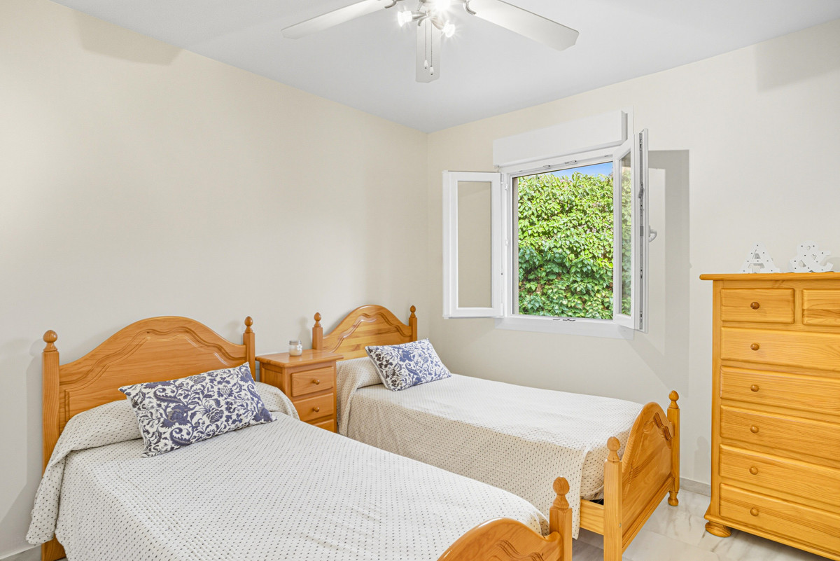 fd1fc48373ea7b81d8151b6ce31621fa - 11