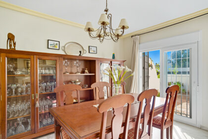 fd1fc48373ea7b81d8151b6ce31621fa - 24