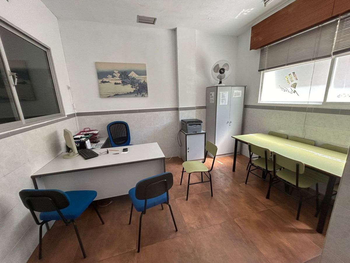 fd78dd89553afe4dada524a3c61953a7 - 1