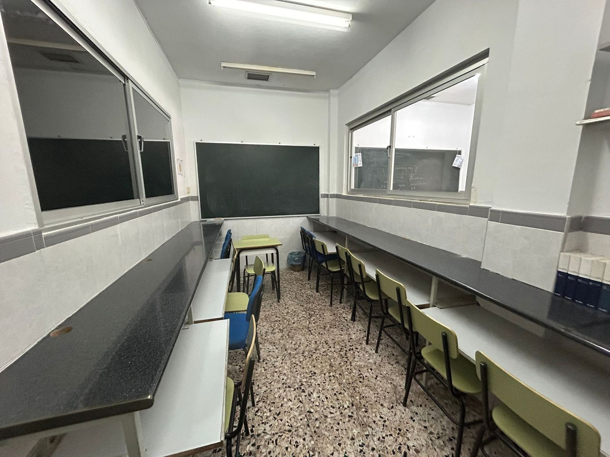 fd78dd89553afe4dada524a3c61953a7 - 13