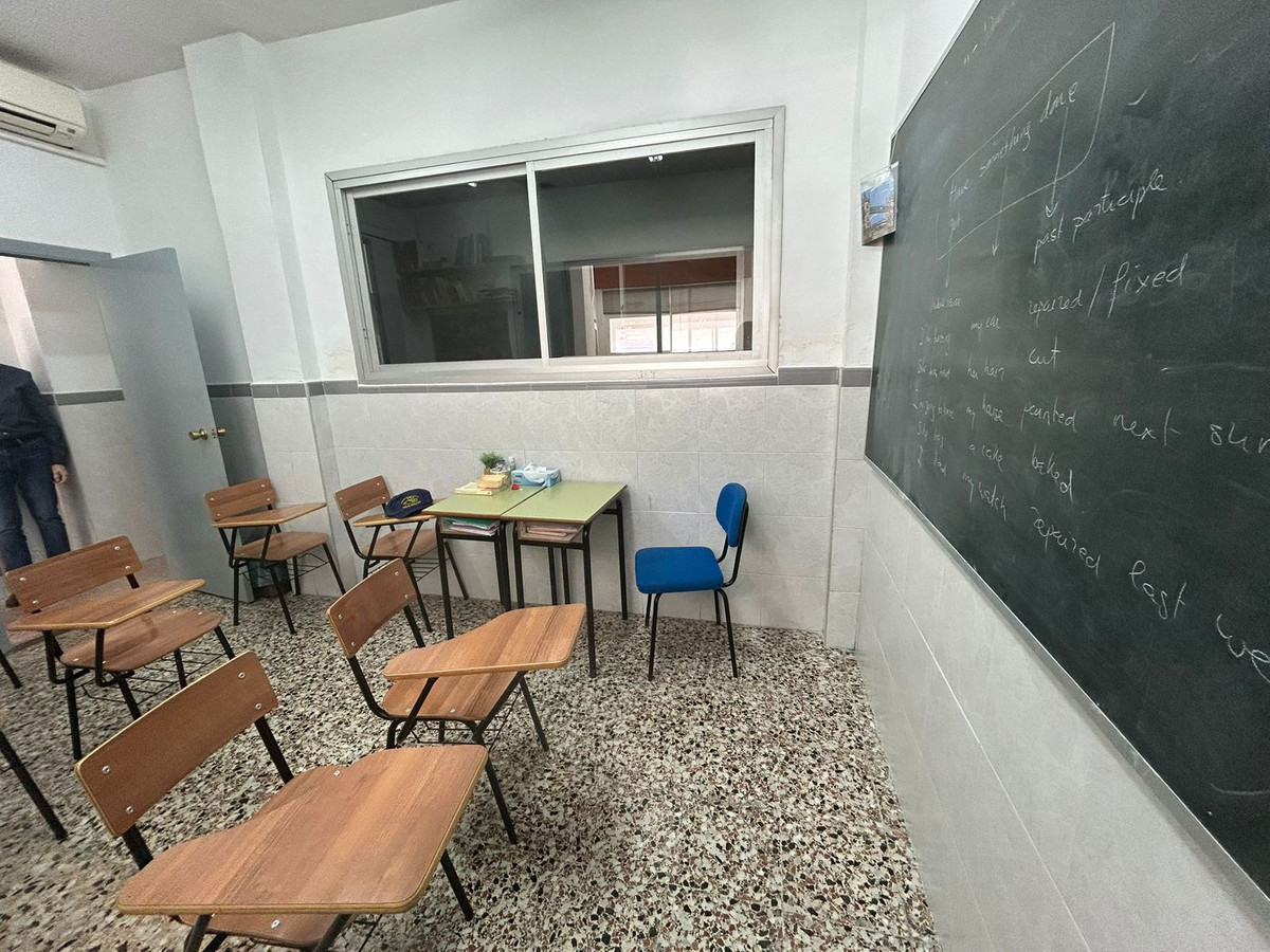 fd78dd89553afe4dada524a3c61953a7 - 18