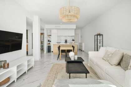 fd8482aeaa10540d5ba60e70262474bf - 10