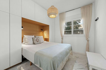 fd8482aeaa10540d5ba60e70262474bf - 18