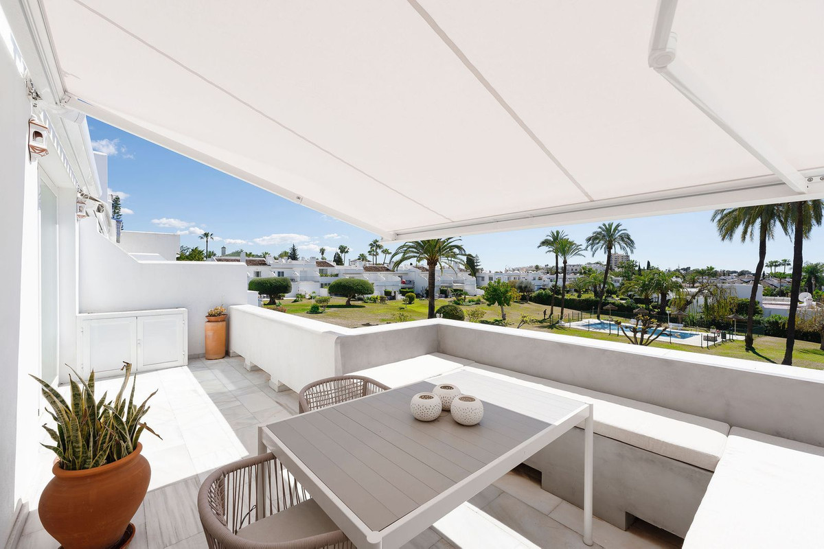 fd8482aeaa10540d5ba60e70262474bf - 2