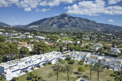 fd8482aeaa10540d5ba60e70262474bf - 22